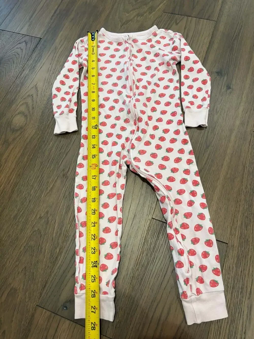 Old Navy Strawberry Print One-Piece Pajamas Size 3T